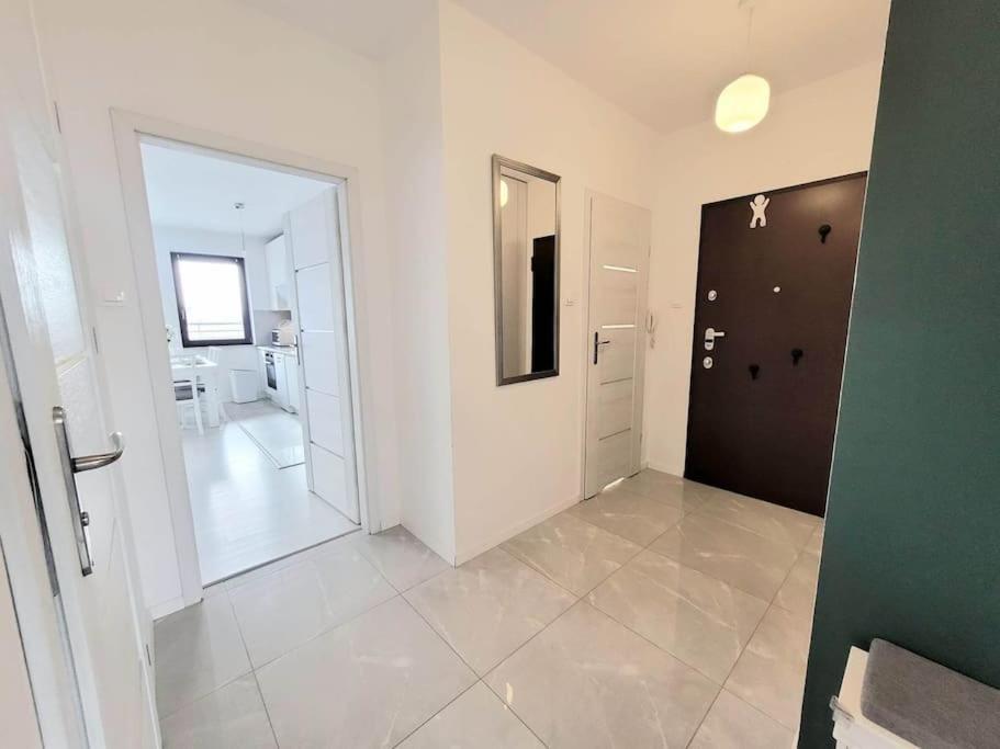 Apartment Sophie 3 Rooms, 2 Bathrooms, 8 Persons Krakow Exterior photo